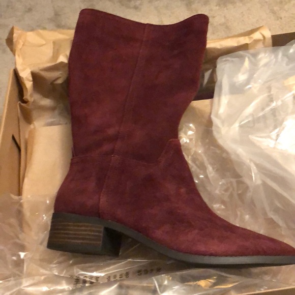 burgundy red boots